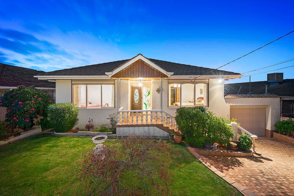 33 Lonsdale Street, BULLEEN VIC 3105, Bulleen - Thumbnail 4