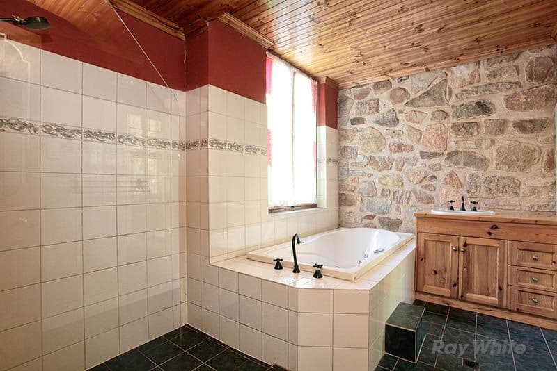 33 Warenda Road, Clare SA 5453, Clare - Thumbnail 8