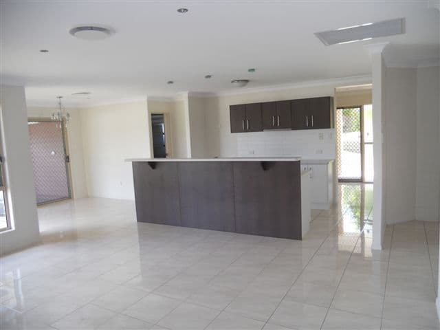 3 Hayes Street, Wakerley QLD 4154, Wakerley - Thumbnail 4