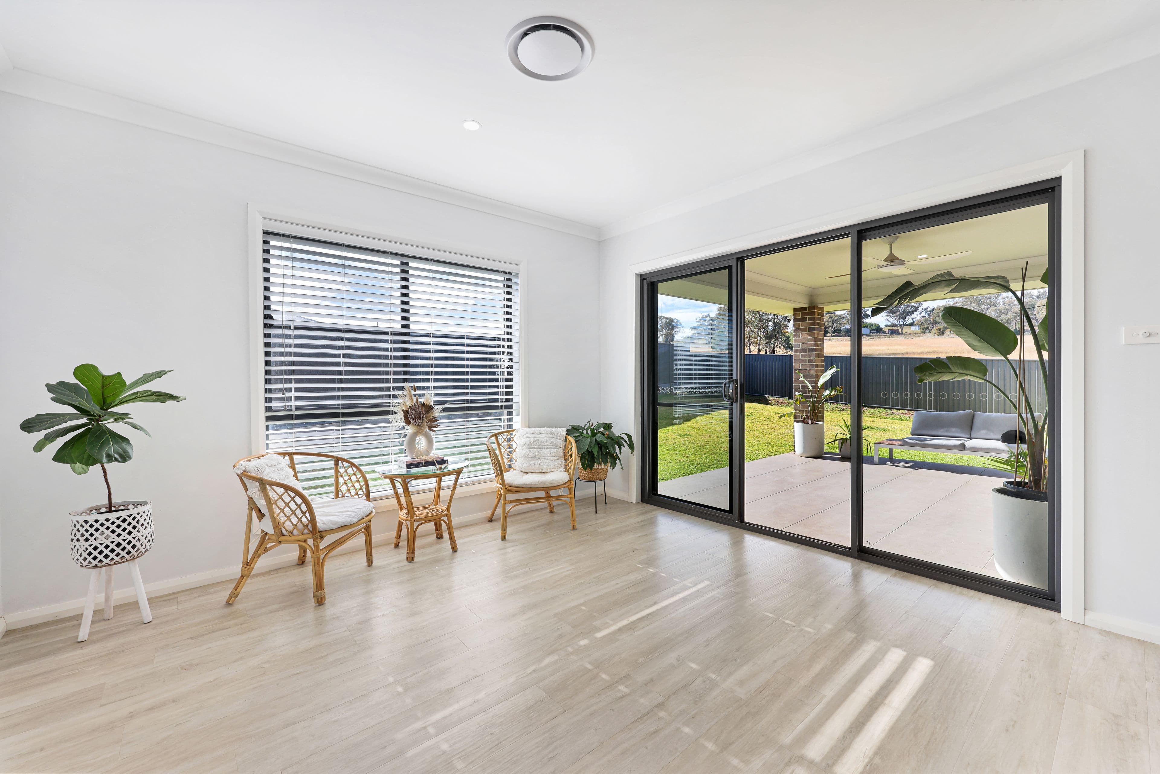 18 Sherborne Street, Tamworth NSW 2340, North Tamworth - Thumbnail 4