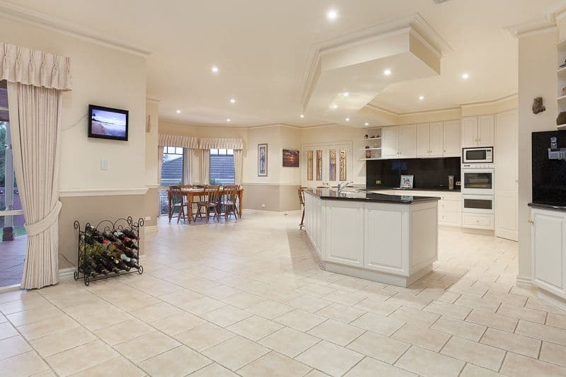 14 Perceval Court, LYSTERFIELD VIC 3156, Lysterfield - Thumbnail 2