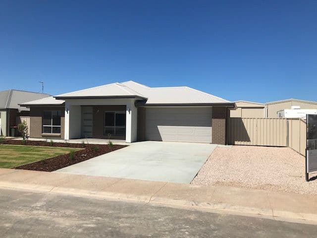 8 Investigator Boulevard, Wallaroo SA 5556, Wallaroo - Image 1