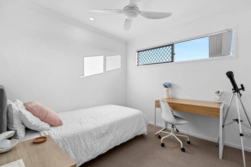 4 Farley Street, Baringa - Thumbnail 8
