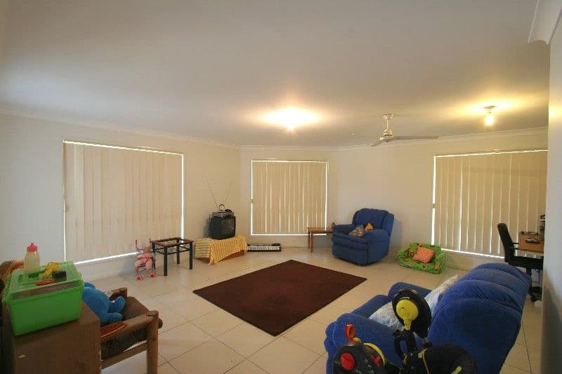 12 Regent Court, THABEBAN QLD 4670, Thabeban - Thumbnail 4