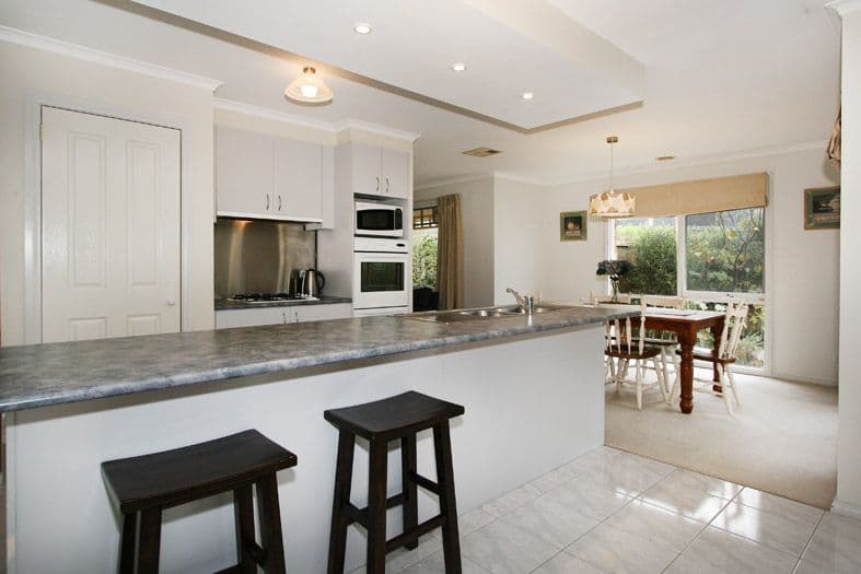 15 Chester Street, LILYDALE VIC 3140, Lilydale - Thumbnail 3