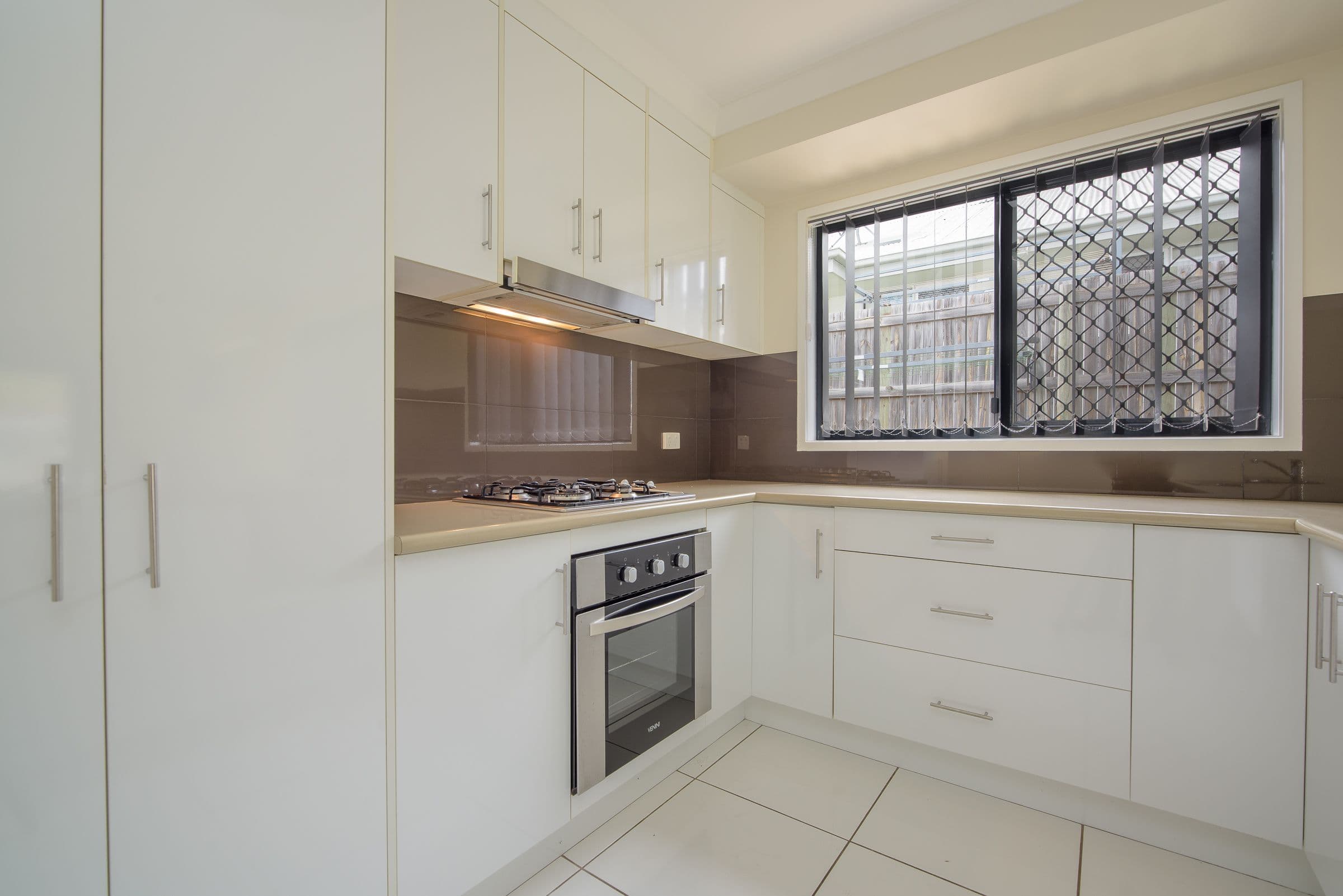 42 Broadwater Place, New Auckland QLD 4680, New Auckland - Thumbnail 3