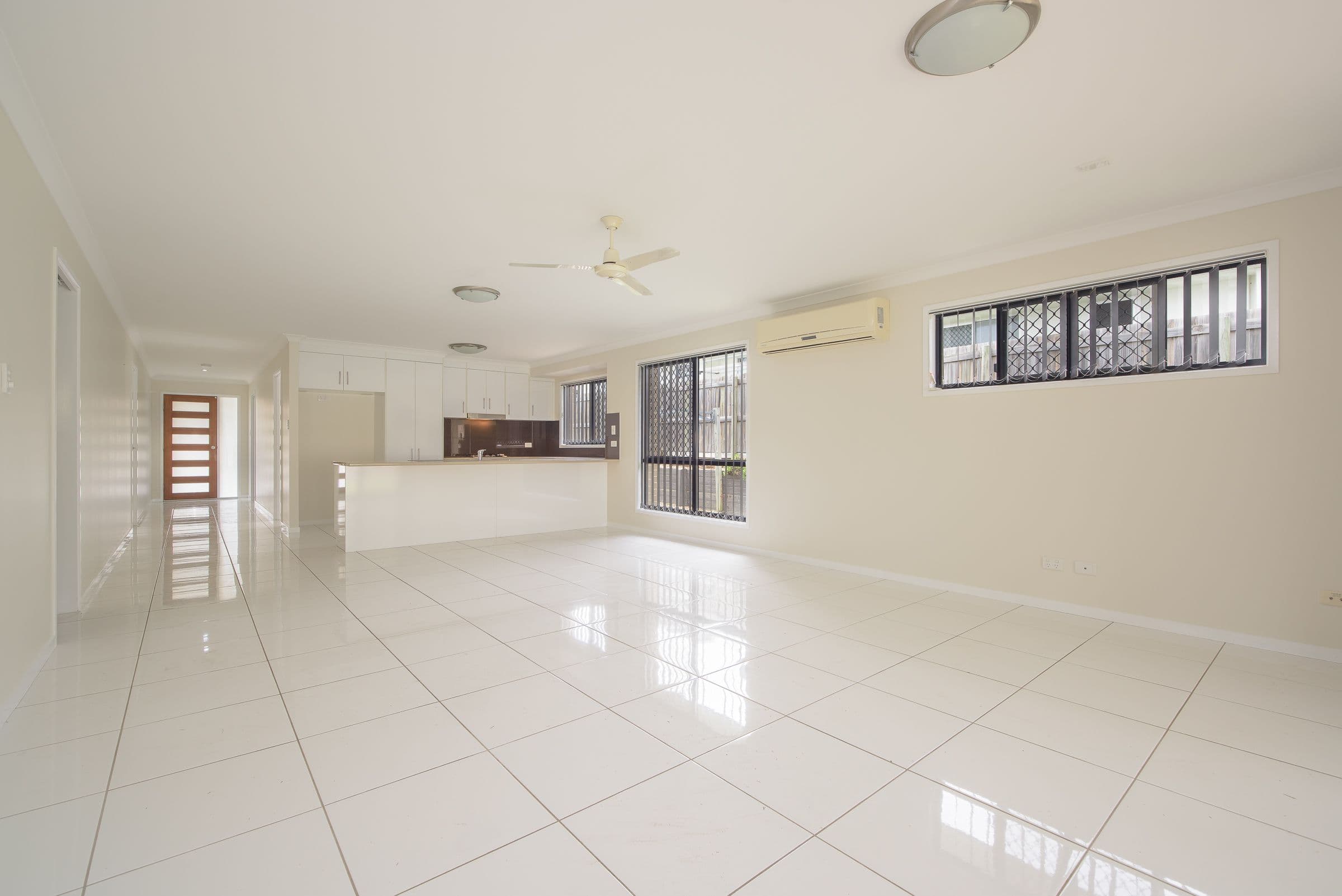 42 Broadwater Place, New Auckland QLD 4680, New Auckland - Thumbnail 4