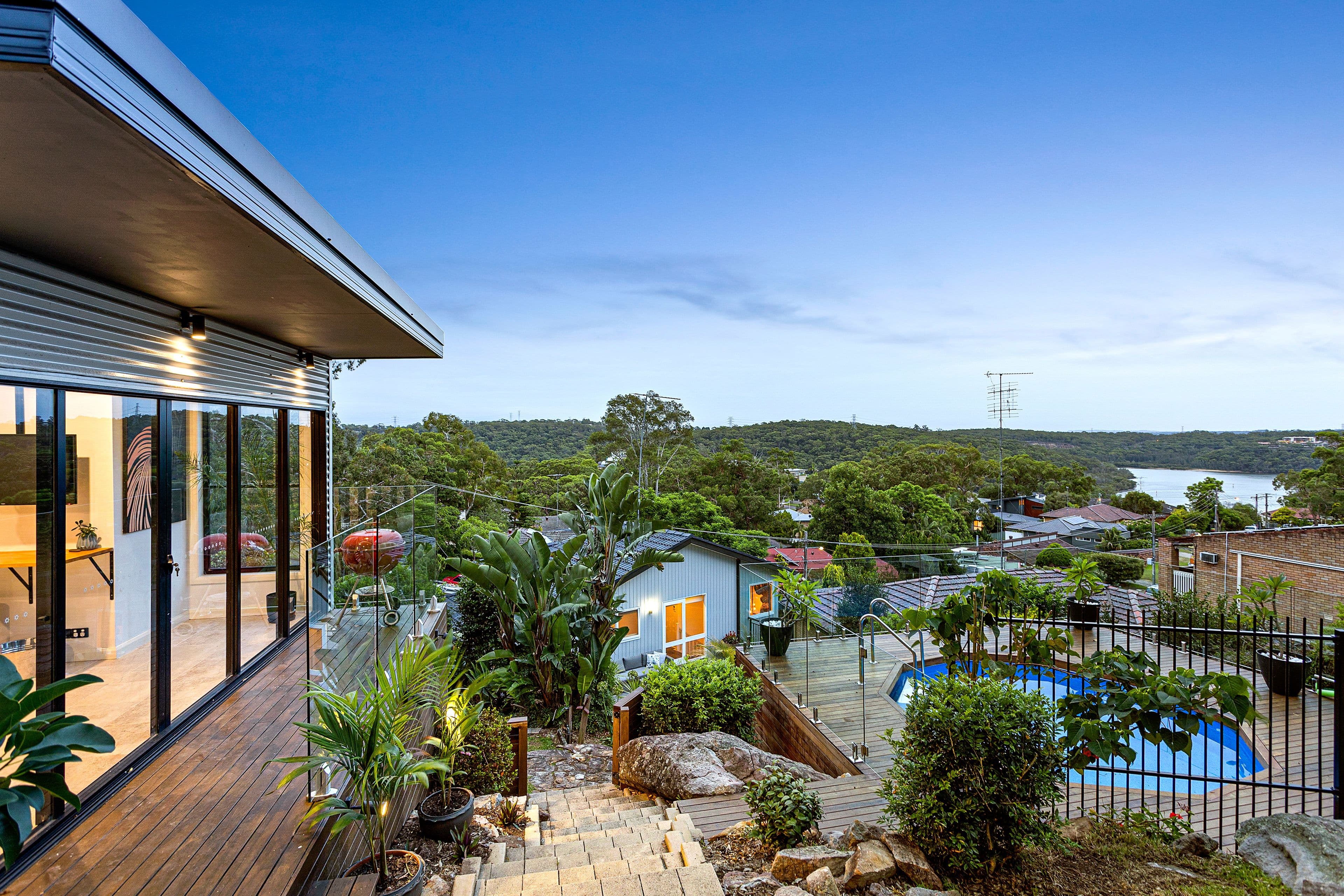 15 Maple Street, Lugarno NSW 2210, Lugarno - Thumbnail 2