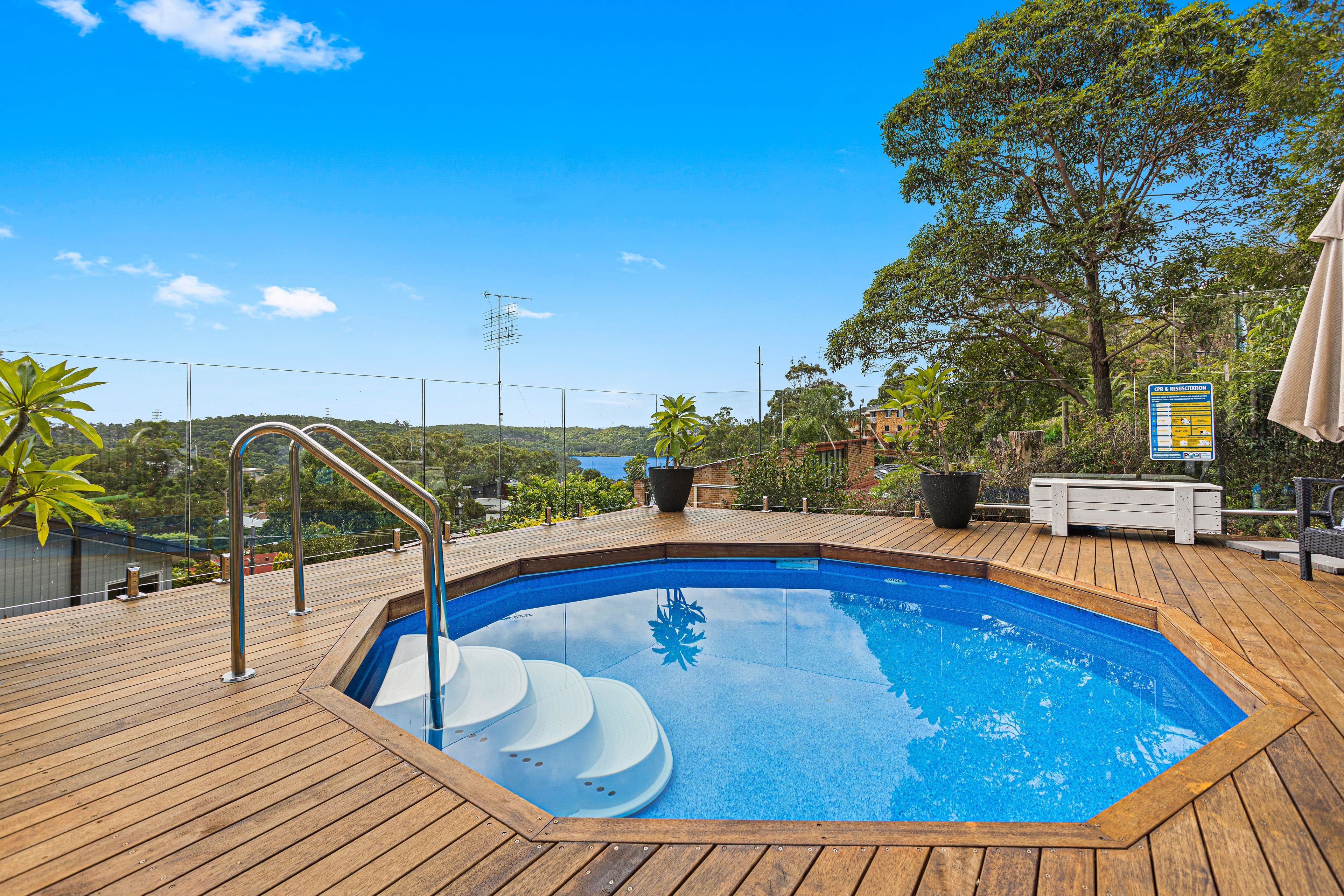 15 Maple Street, Lugarno NSW 2210, Lugarno - Thumbnail 4