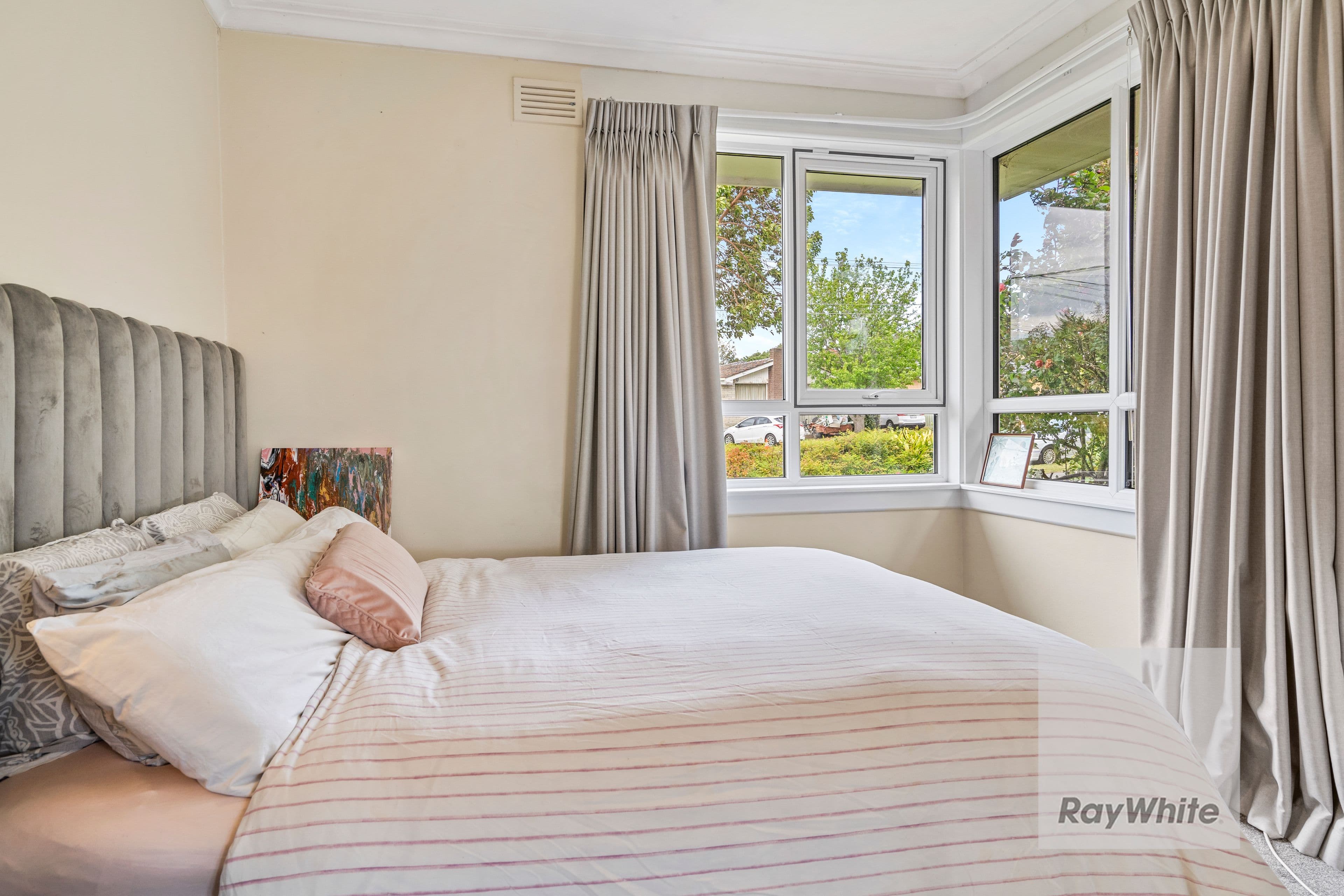 37 Noorong Avenue, Bundoora VIC 3083, Bundoora - Thumbnail 5