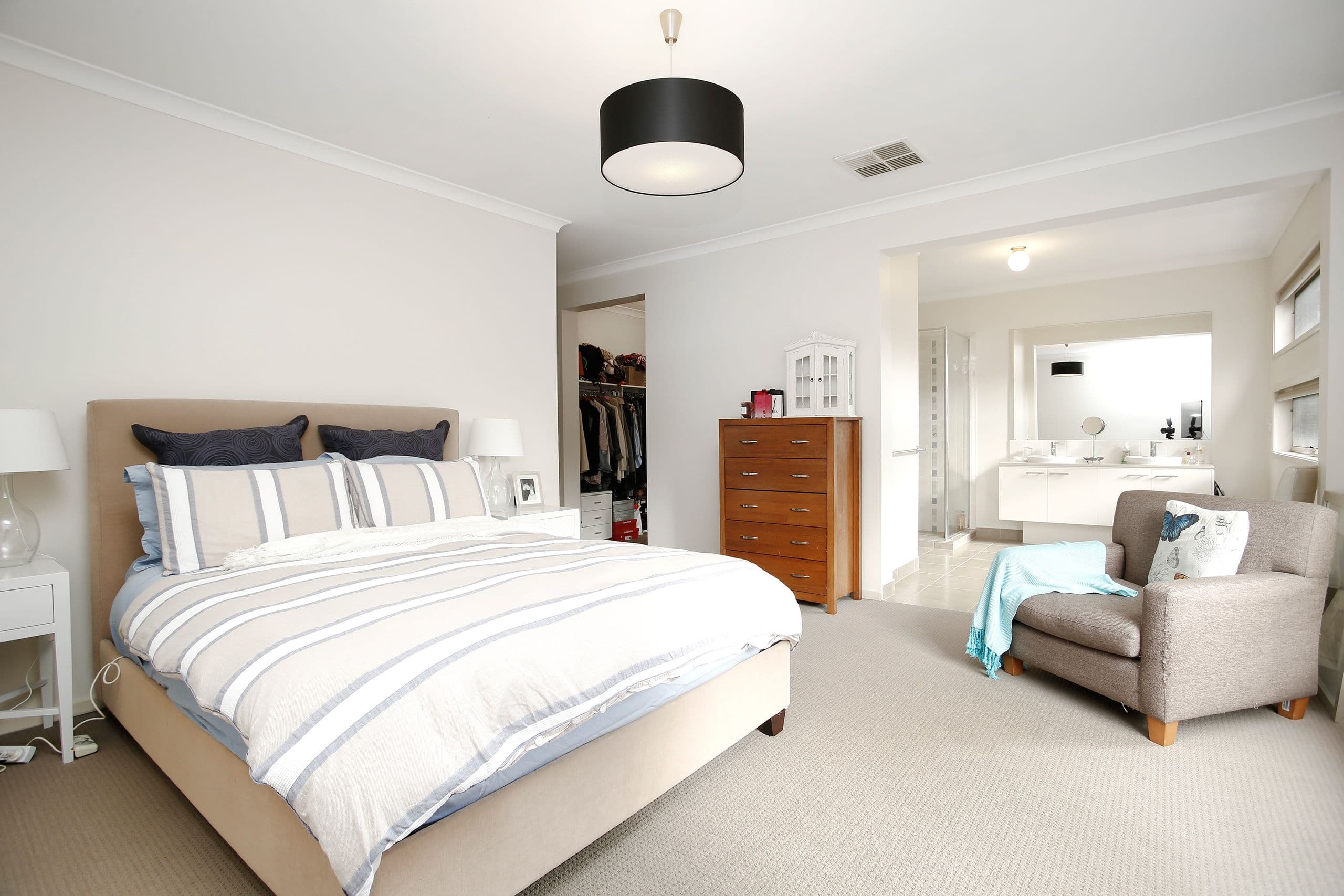 11 Earth Street, Point Cook VIC 3030, Point Cook - Thumbnail 3