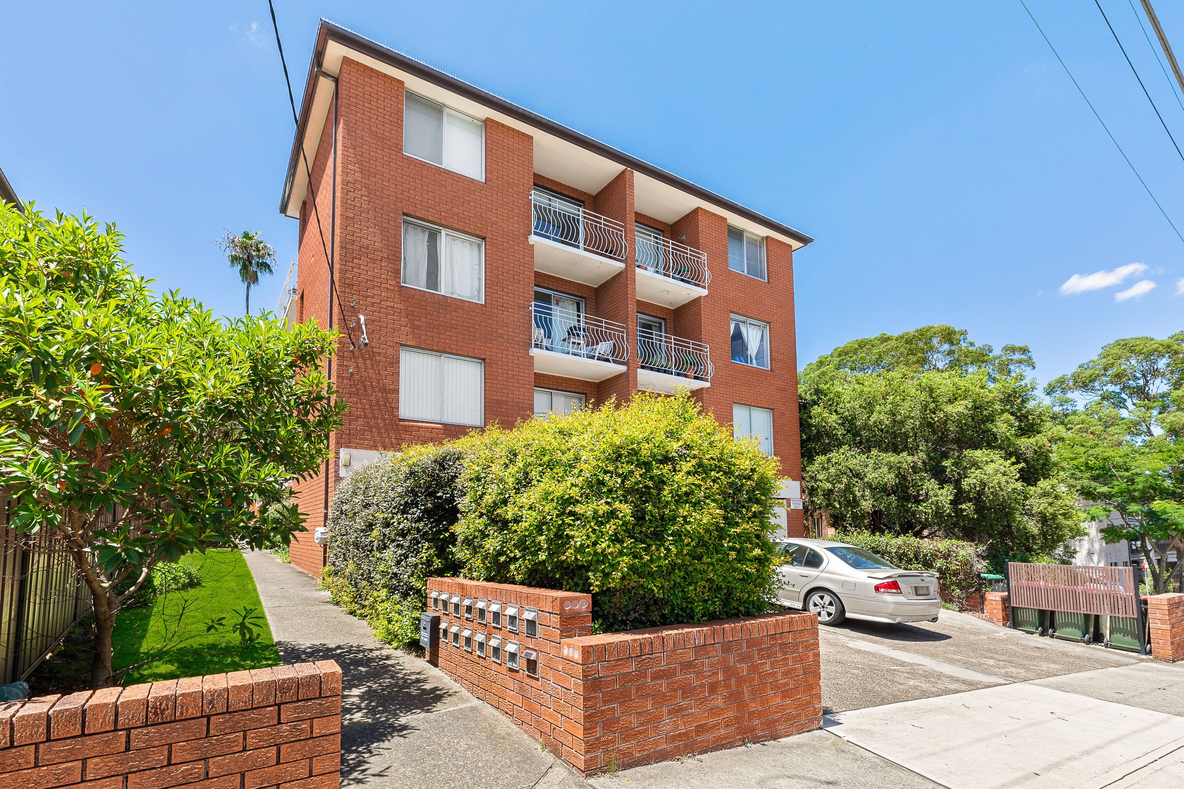 16 Linsley Street, Gladesville NSW 2111, Gladesville - Thumbnail 2
