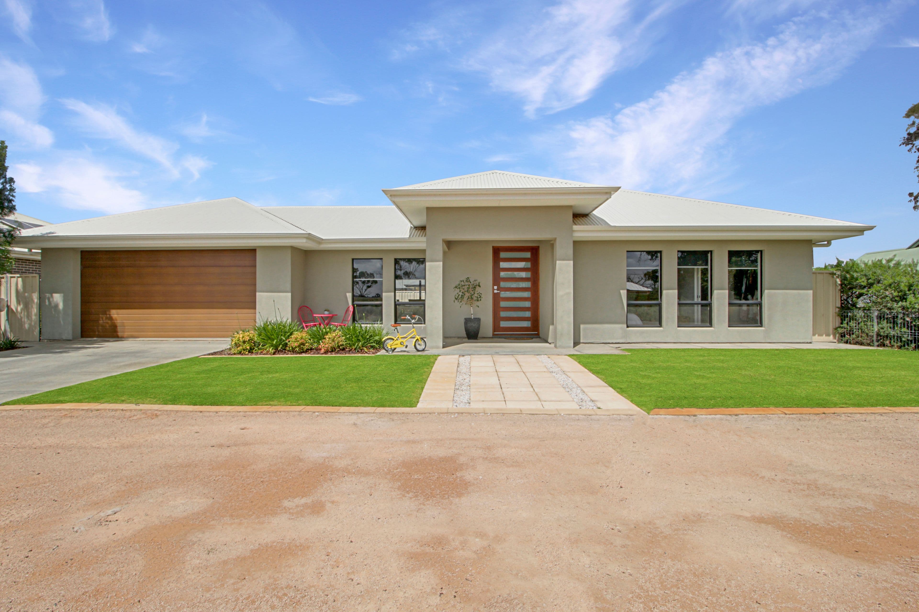 207 Ral Ral Avenue, Renmark SA 5341, Renmark - Image 1