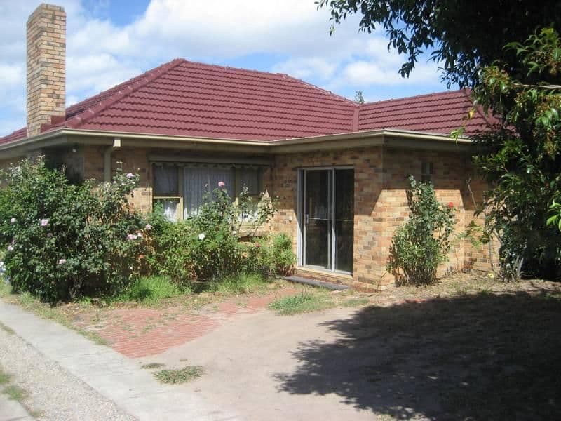 2 Hansen Street, MOUNT WAVERLEY VIC 3149, Mount Waverley - Image 1