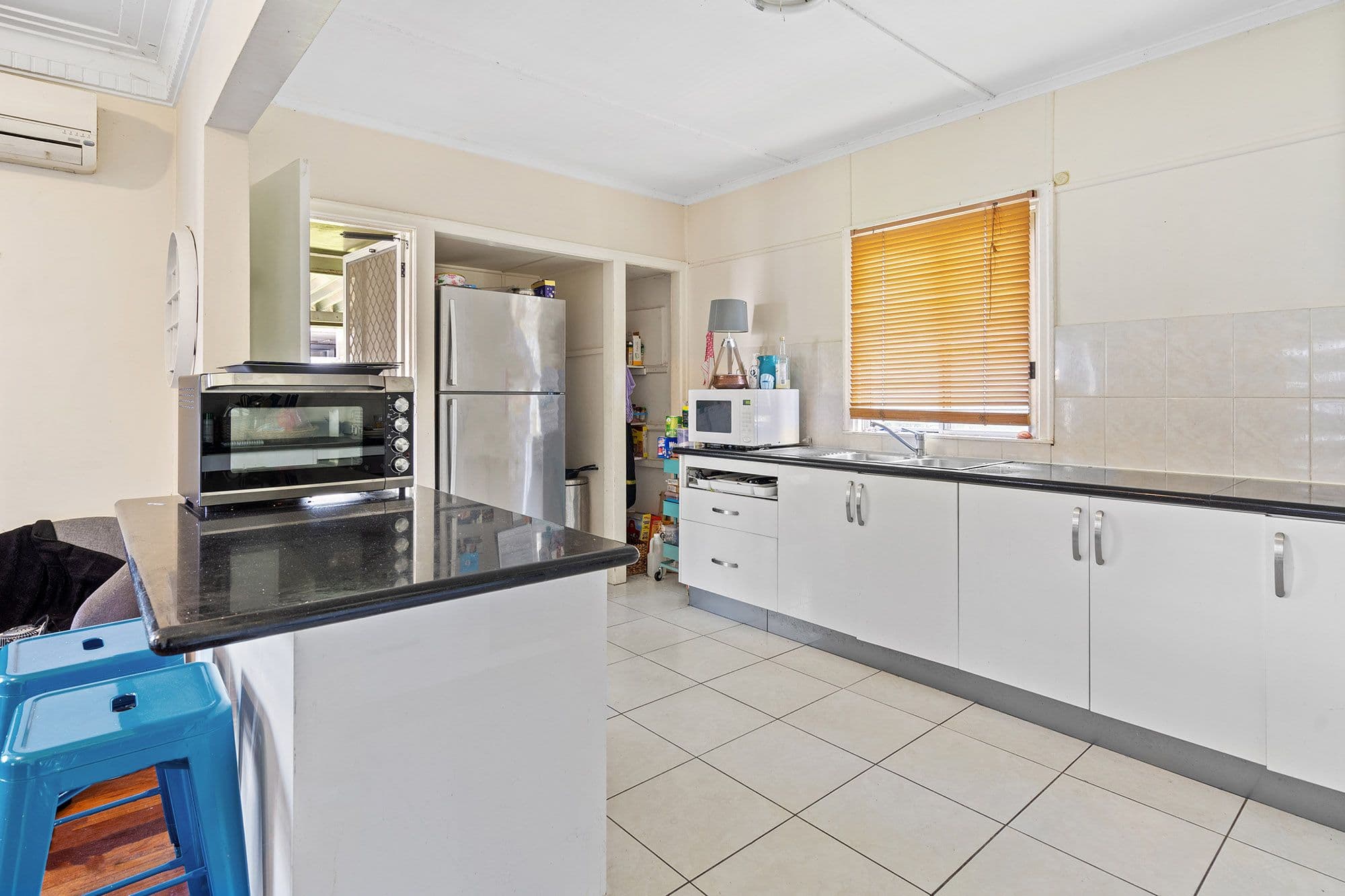19 Perkins Street, Upper Mount Gravatt QLD 4122, Upper Mount Gravatt - Thumbnail 3