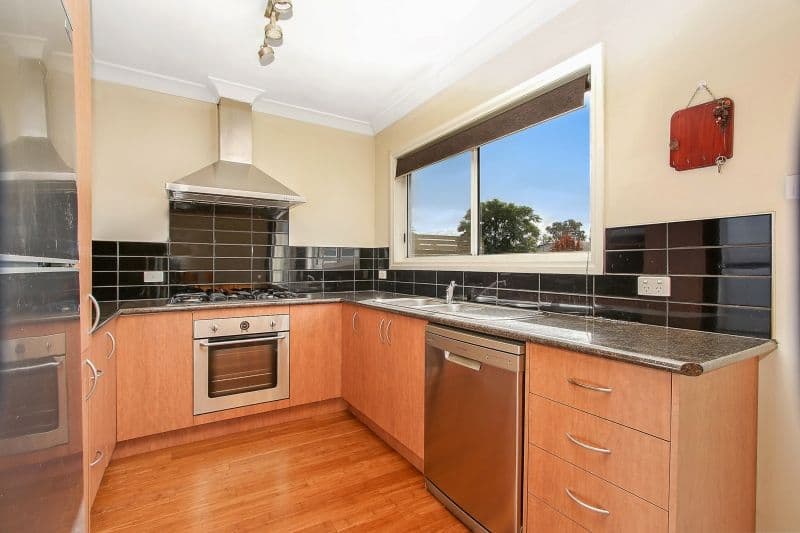 144 Wantigong Street, North Albury - Thumbnail 2