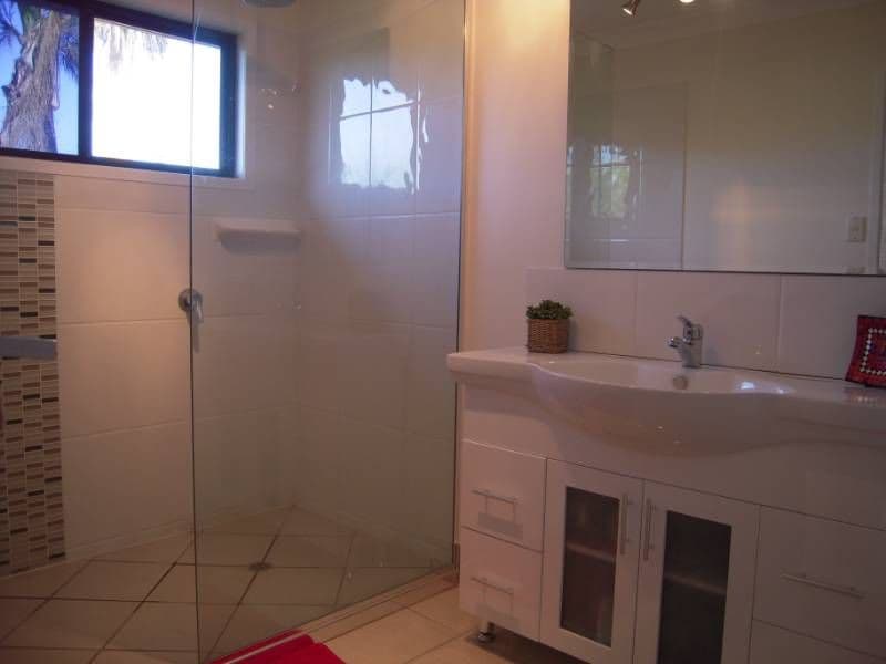 6 Whitten Court, MOUNT PLEASANT QLD 4740, Mount Pleasant - Thumbnail 4