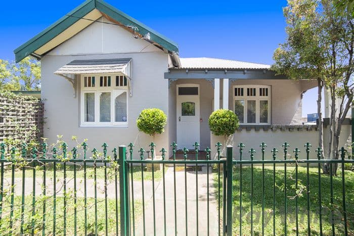 24 Bishopsgate Street, Wickham NSW 2293, Wickham - Image 1