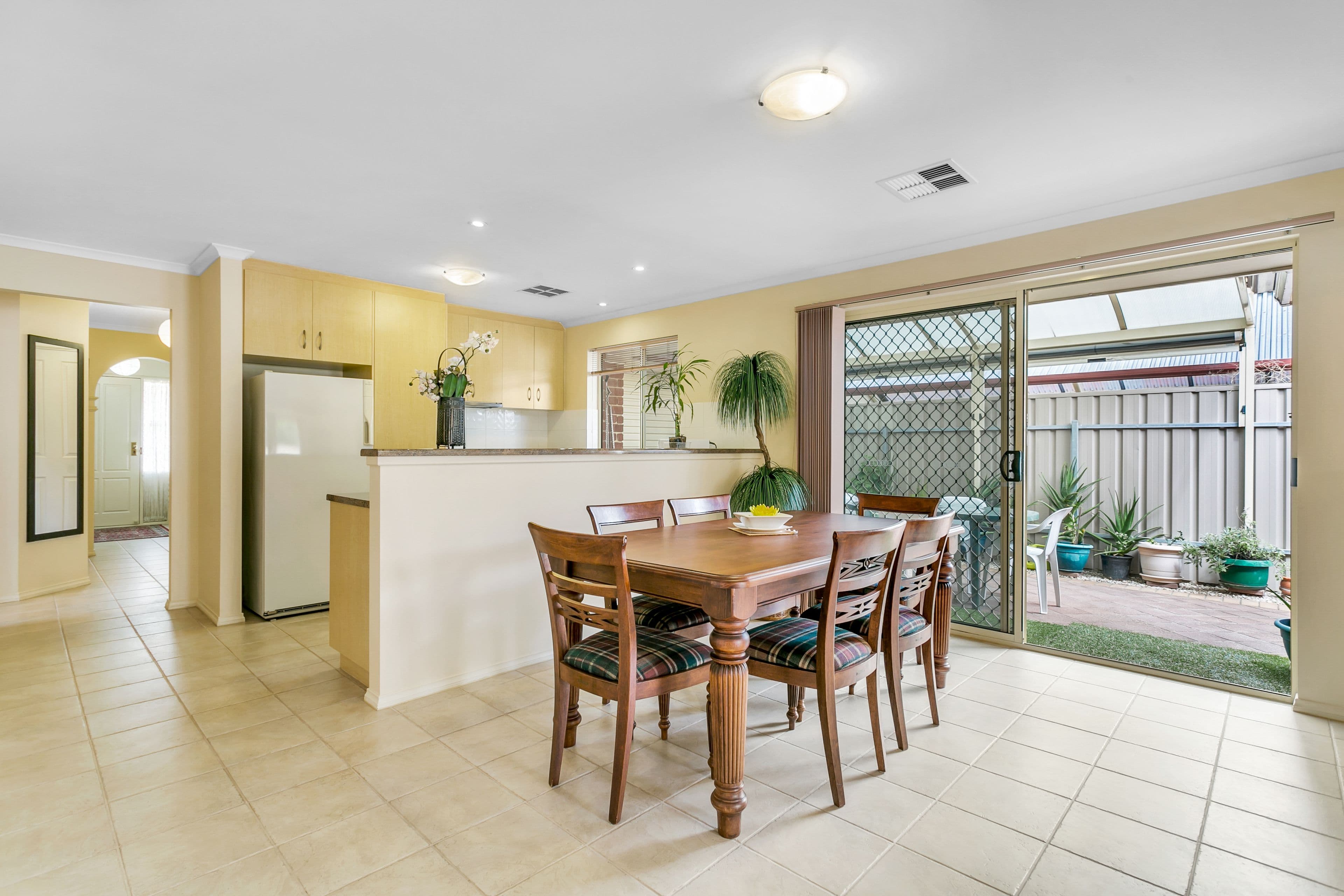 12 McFarlane Avenue, Mitchell Park SA 5043, Mitchell Park - Thumbnail 4
