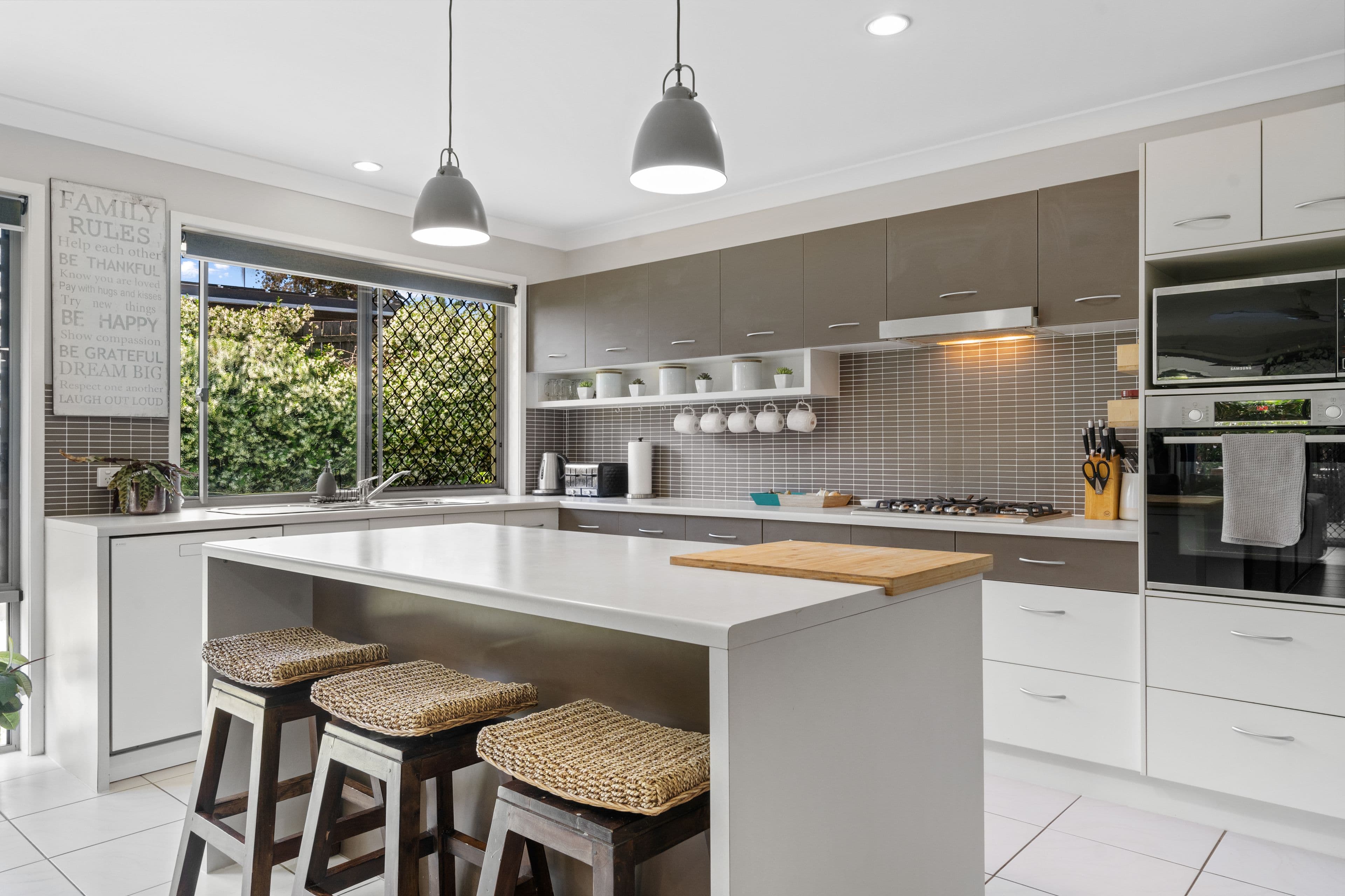 7 Argus Place, Kallangur QLD 4503, Kallangur - Thumbnail 4