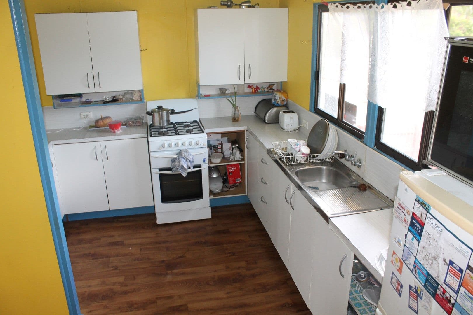 4 Kennedy Street, Avondale QLD 4670, Avondale - Thumbnail 2
