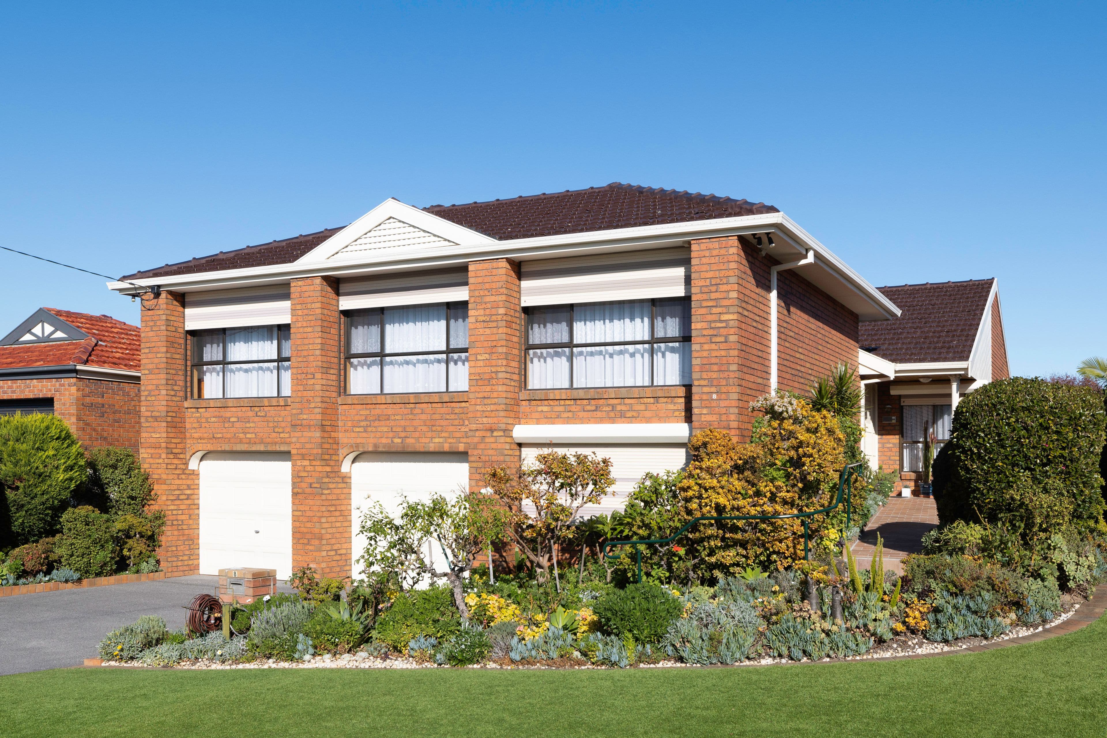 8 Lobelia Court, Dingley Village VIC 3172, Dingley Village - Thumbnail 2