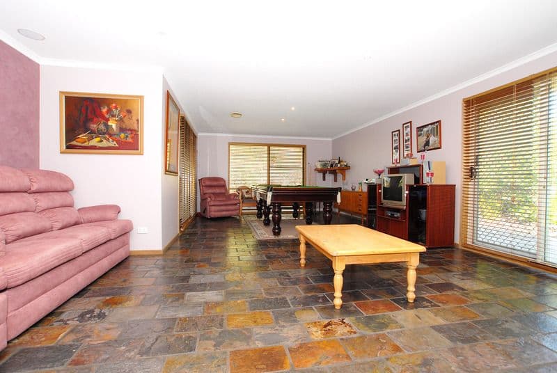 19 Olearia Crescent, LANGWARRIN VIC 3910, Langwarrin - Thumbnail 2