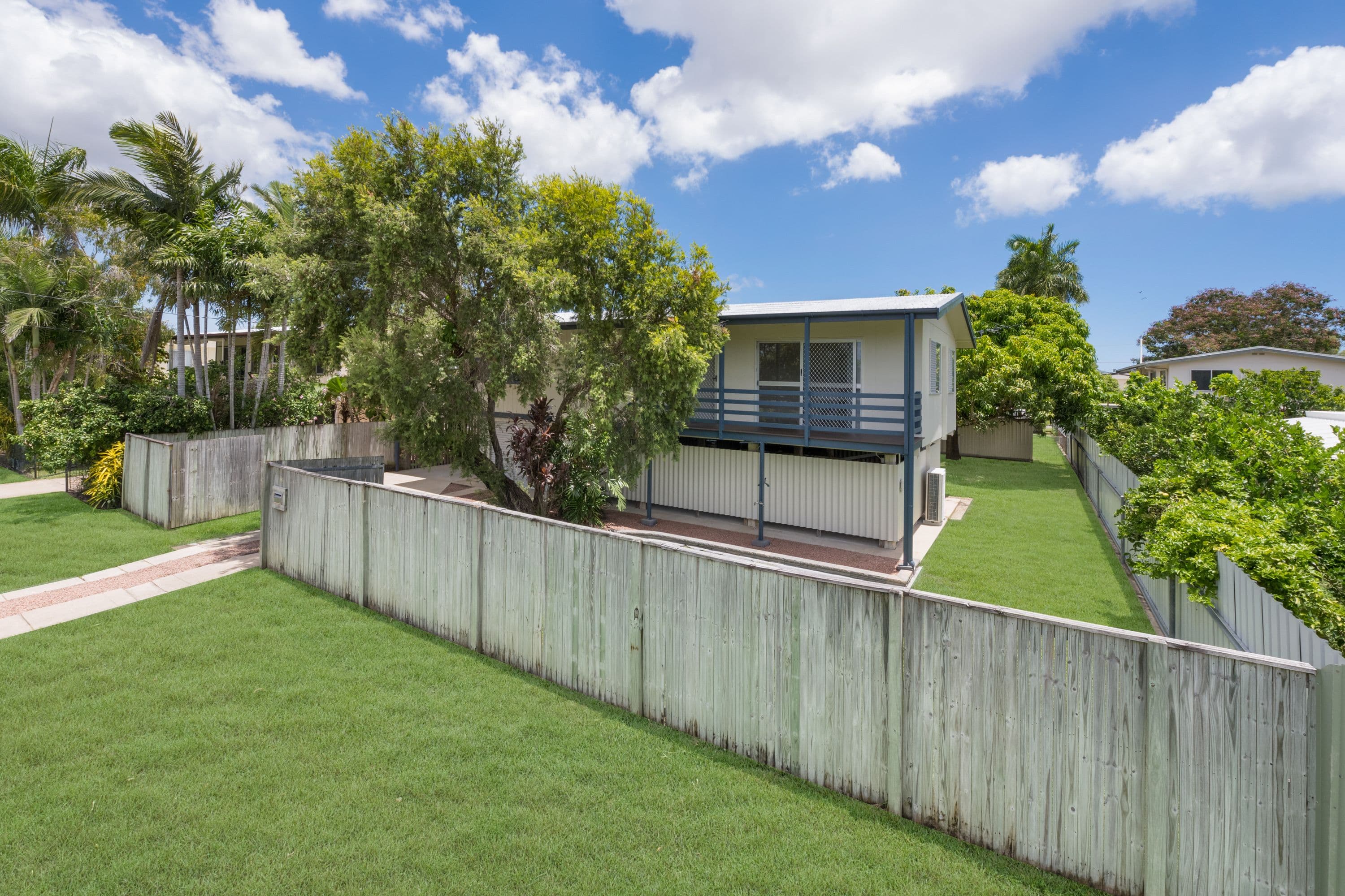 16 Cabarita Street, Cranbrook QLD 4814, Cranbrook - Thumbnail 2