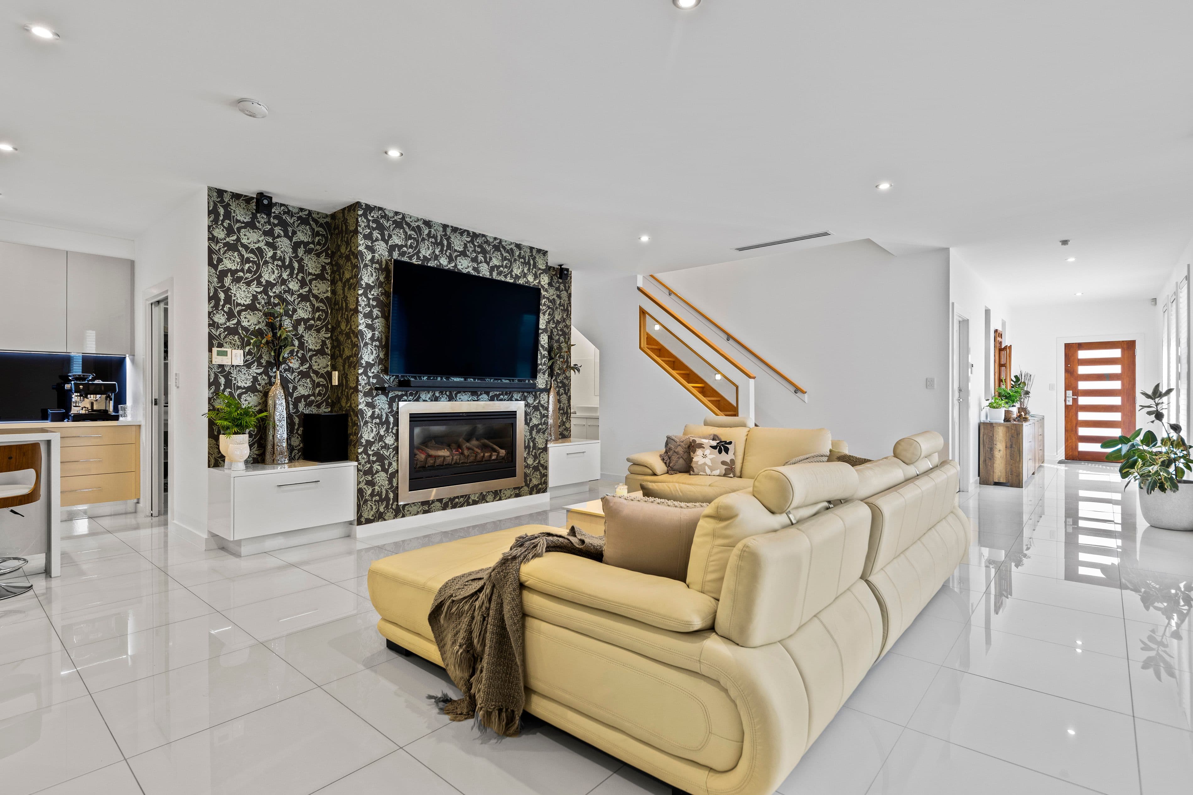 18 Barker Avenue, Tea Tree Gully SA 5091, Tea Tree Gully - Thumbnail 2
