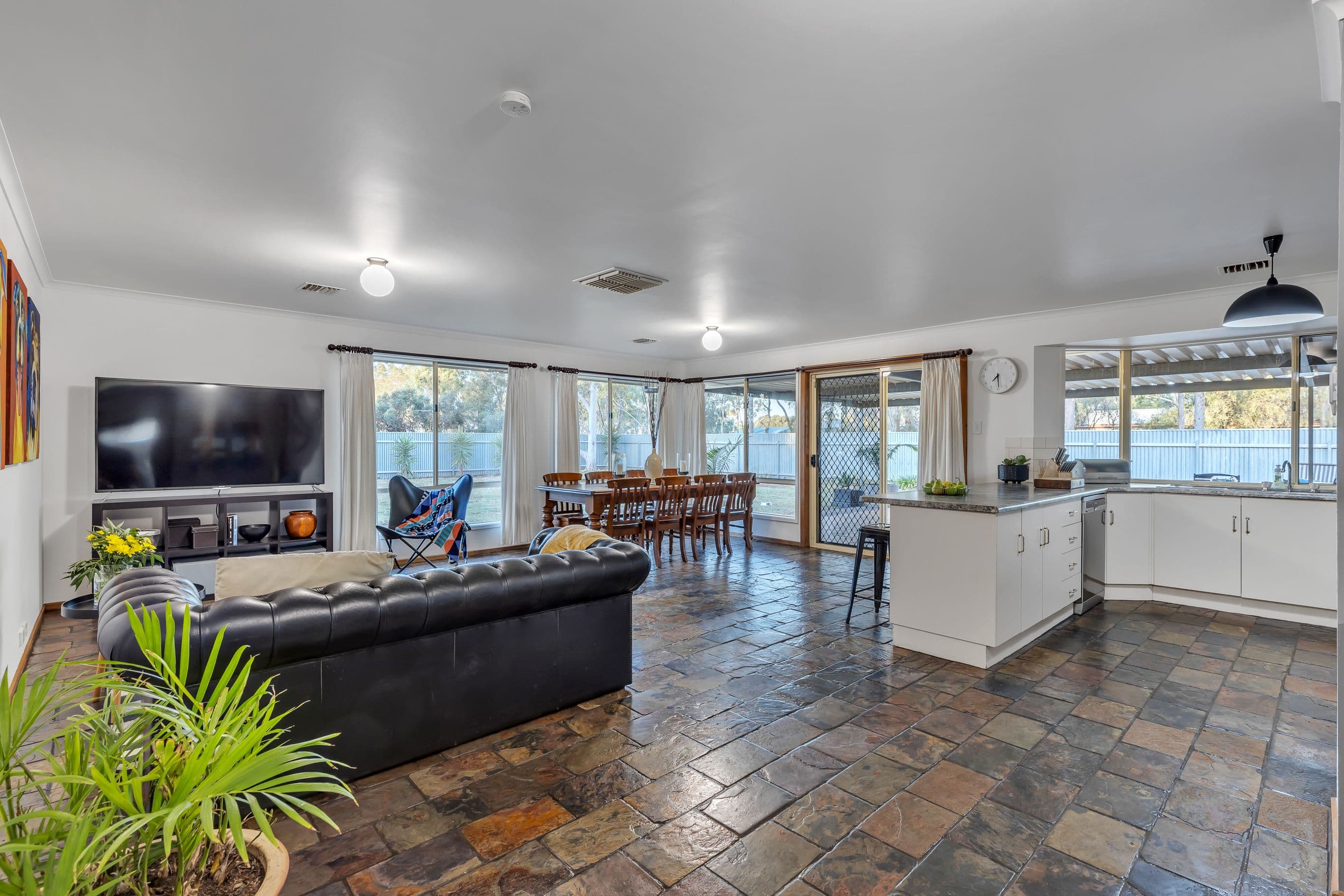 21 Geoffrey Street, Lewiston SA 5501, Lewiston - Thumbnail 3