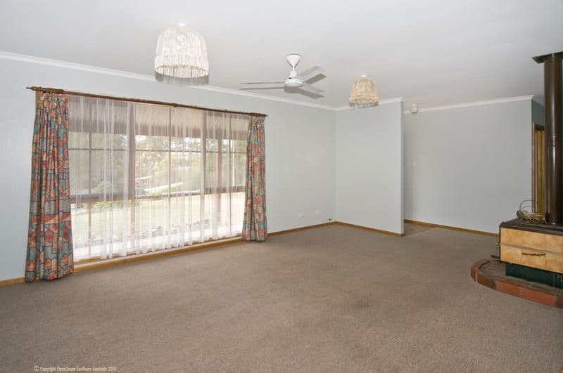 18 Burns Street, NAIRNE SA 5252, Nairne - Thumbnail 4