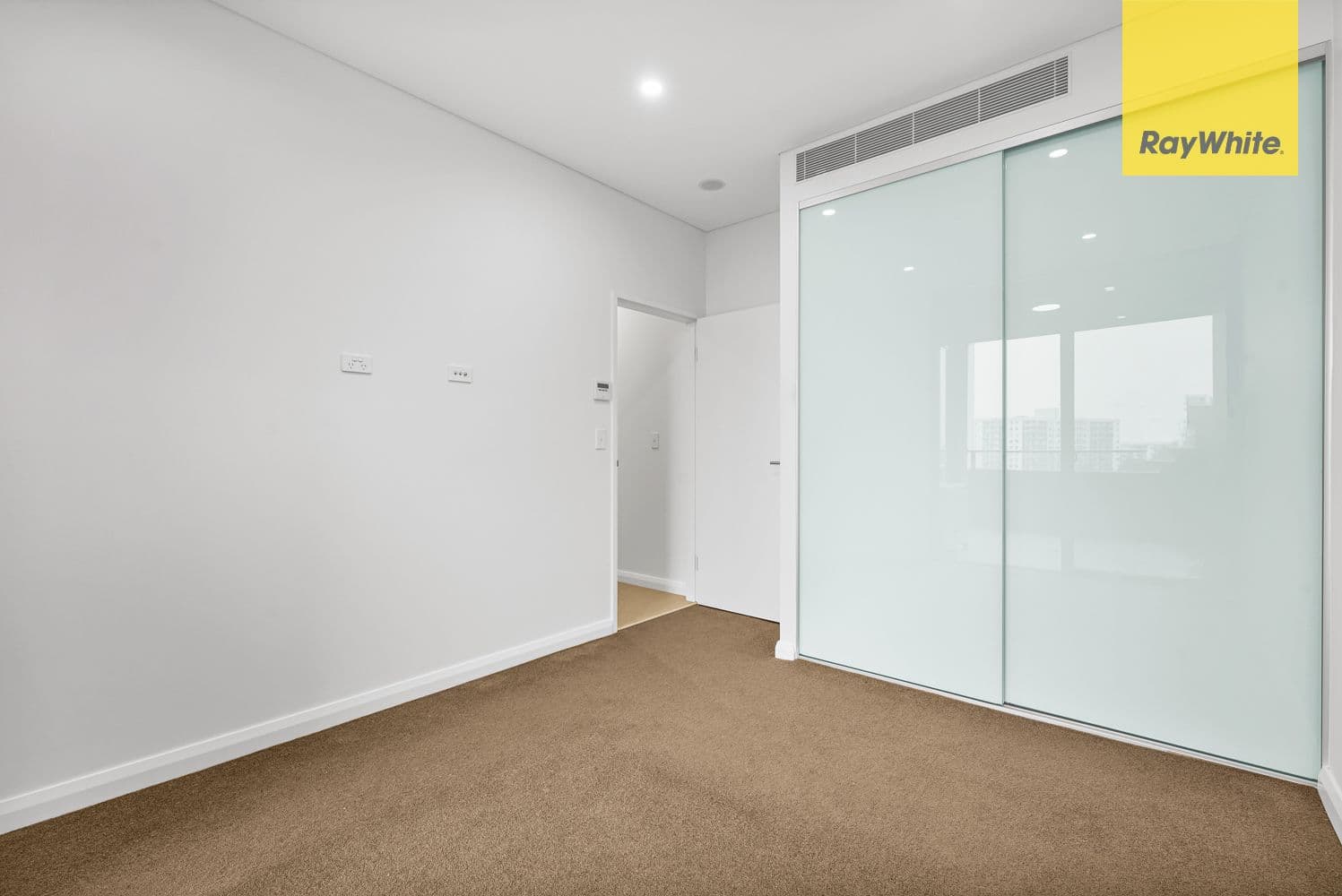 9 Maple Tree Road, Westmead NSW 2145, Westmead - Thumbnail 6