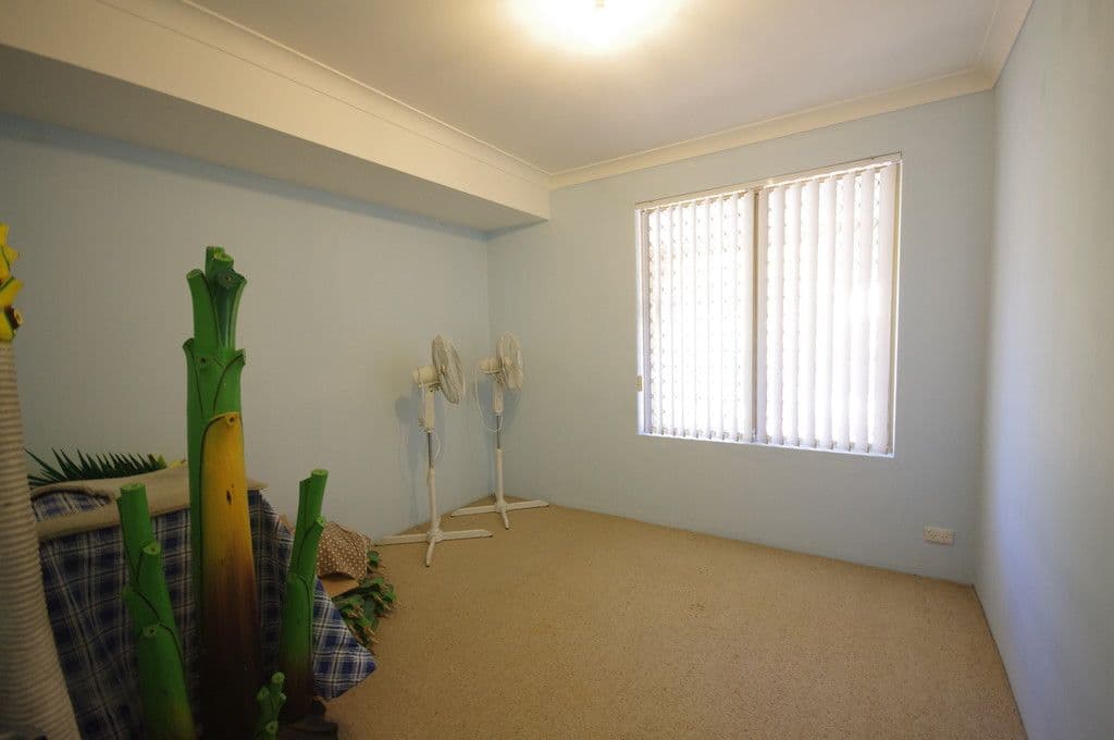 45 Farnesian Circle, Mirrabooka WA 6061, Mirrabooka - Thumbnail 4