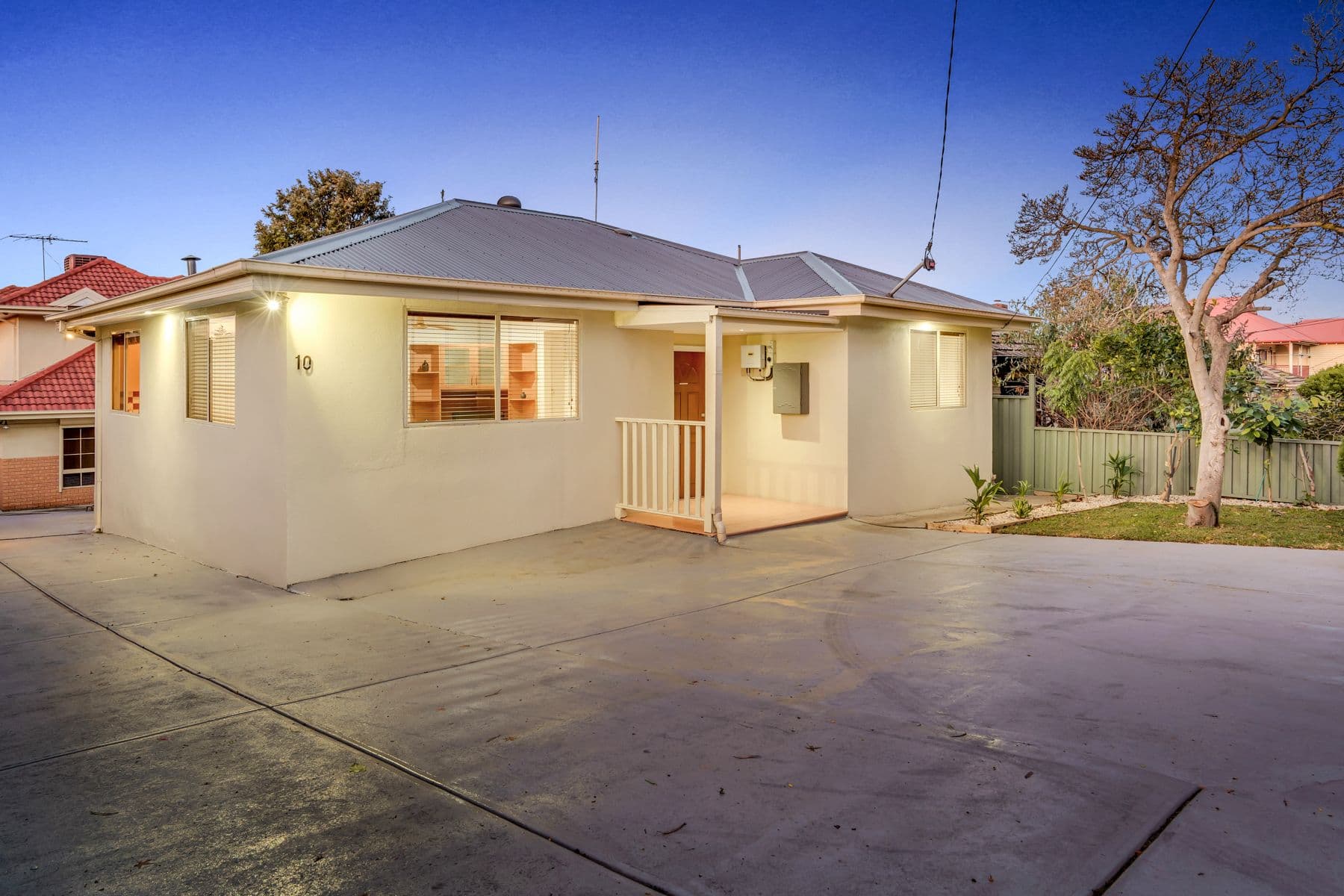 10 Alexander Avenue, Coburg North VIC 3058, Coburg North - Thumbnail 4