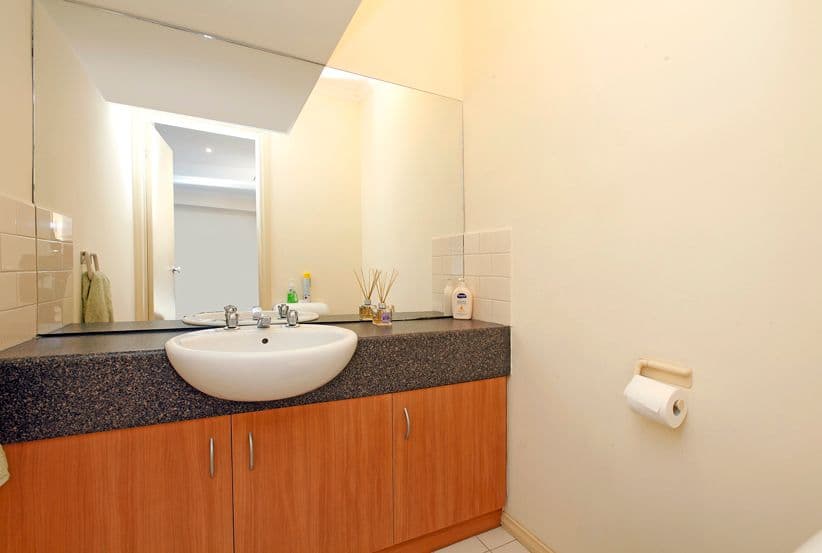 84 Josef Avenue, Bundoora VIC 3083, Bundoora - Thumbnail 5
