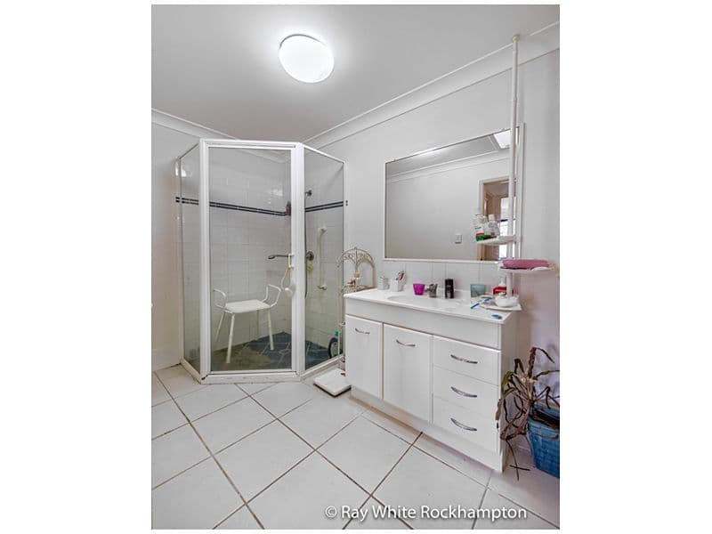 232 Ford Street, Berserker QLD 4701, Berserker - Thumbnail 6