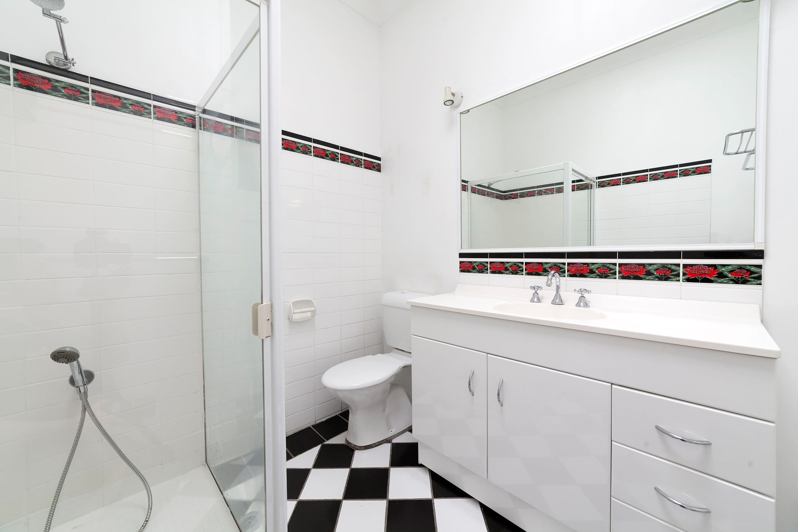 7 Dempster Street, West Wollongong - Thumbnail 6