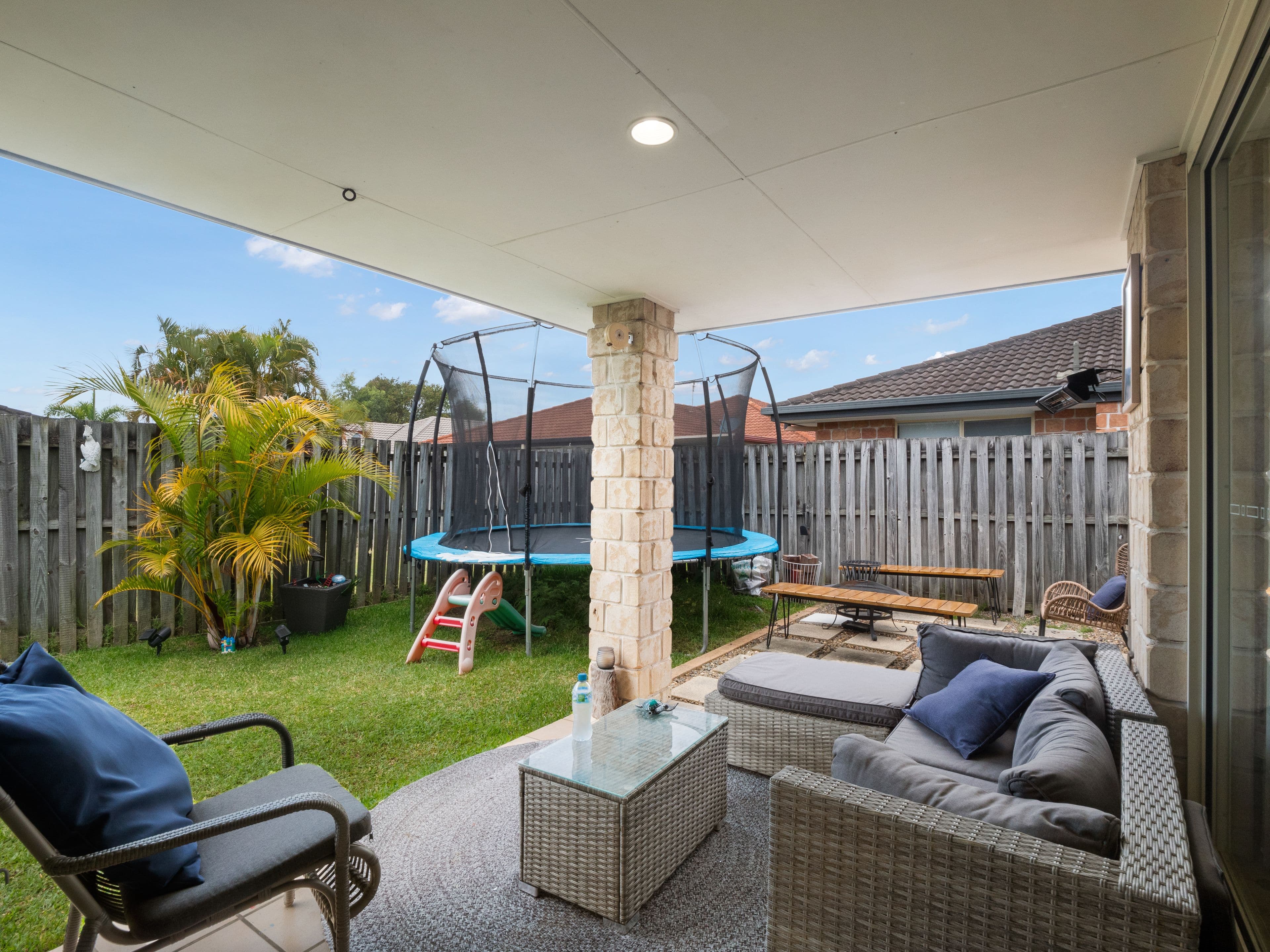17 Tracey Crescent, Varsity Lakes QLD 4227, Varsity Lakes - Thumbnail 2