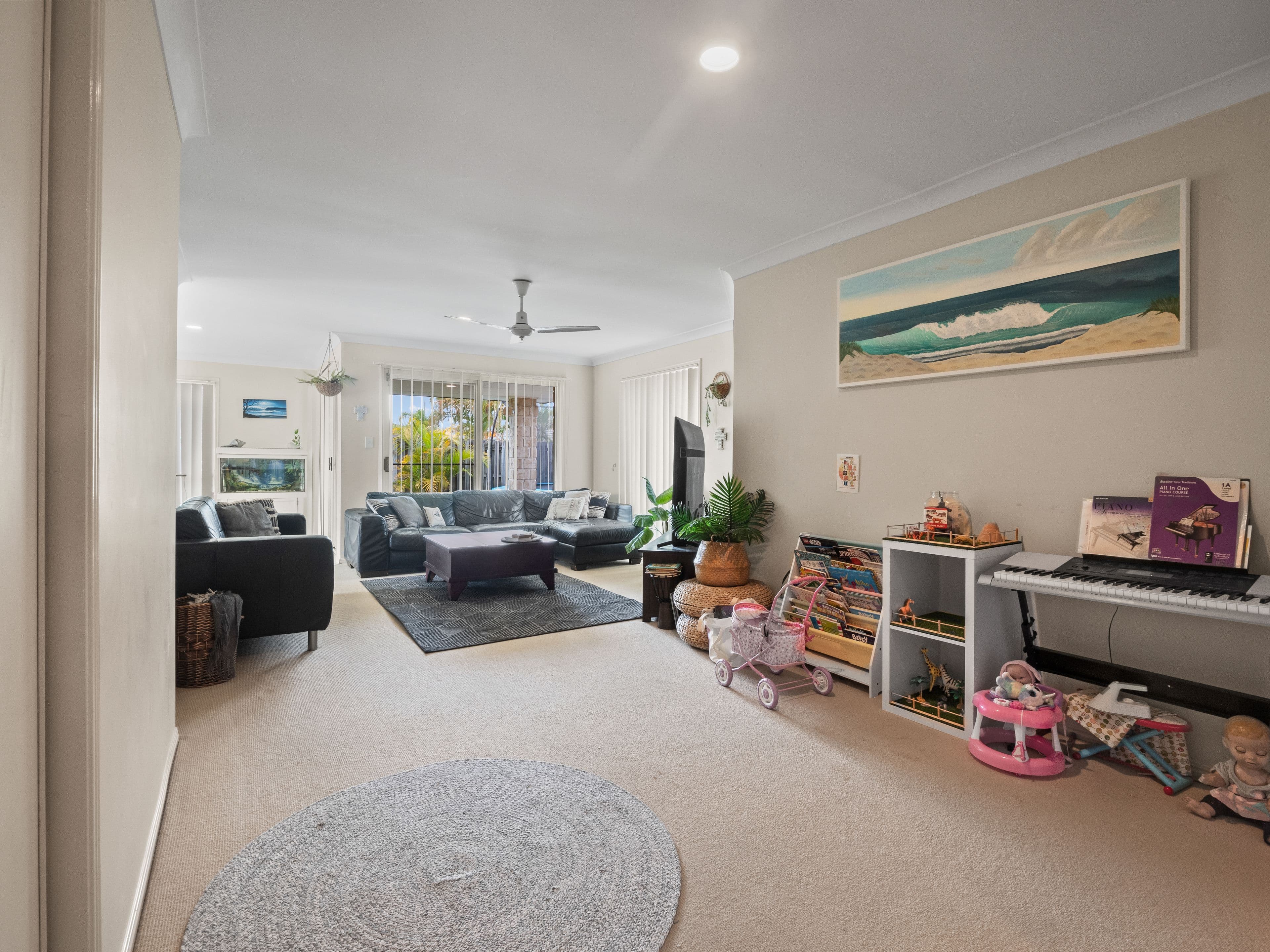 17 Tracey Crescent, Varsity Lakes QLD 4227, Varsity Lakes - Thumbnail 4