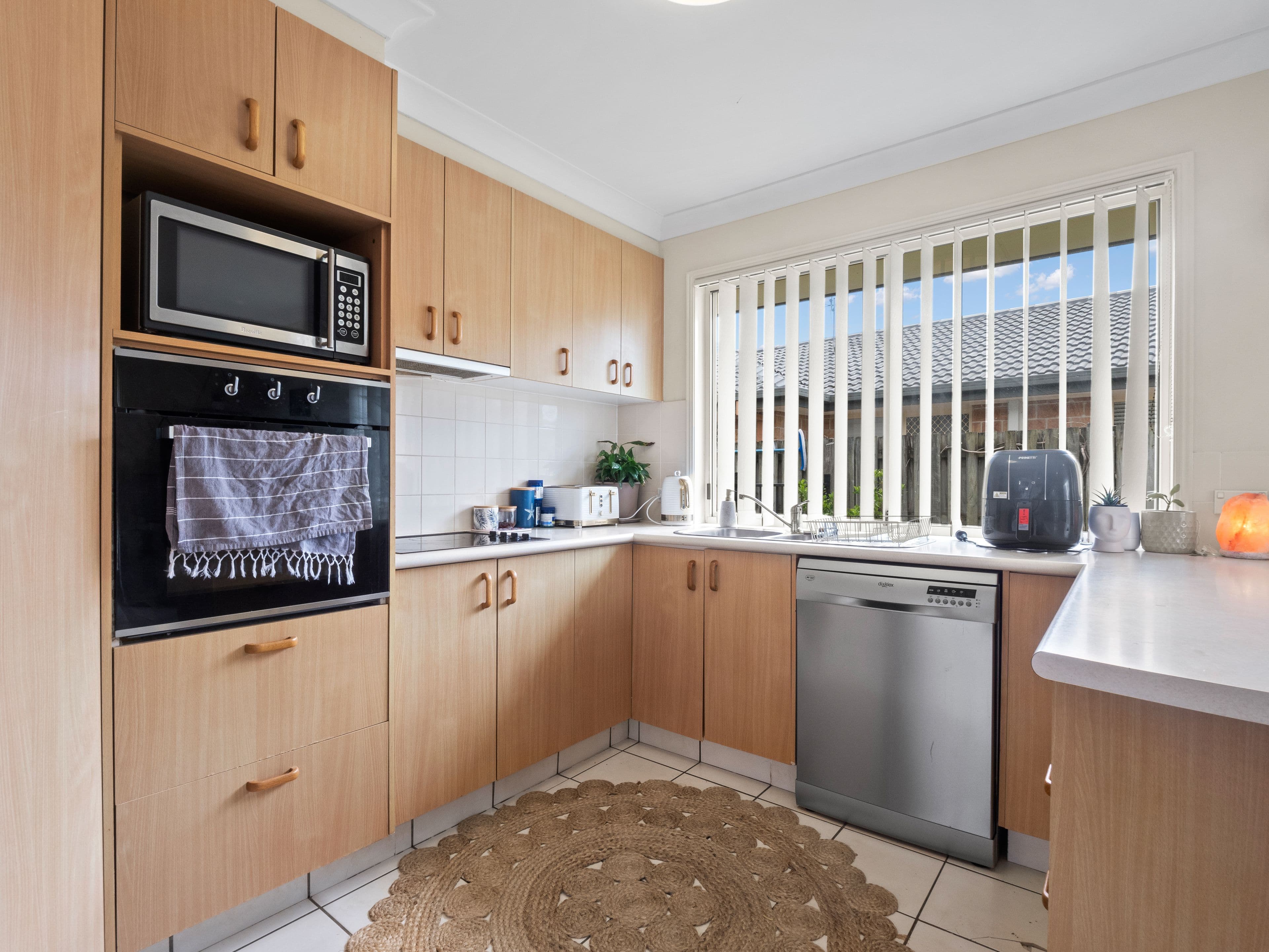 17 Tracey Crescent, Varsity Lakes QLD 4227, Varsity Lakes - Thumbnail 6