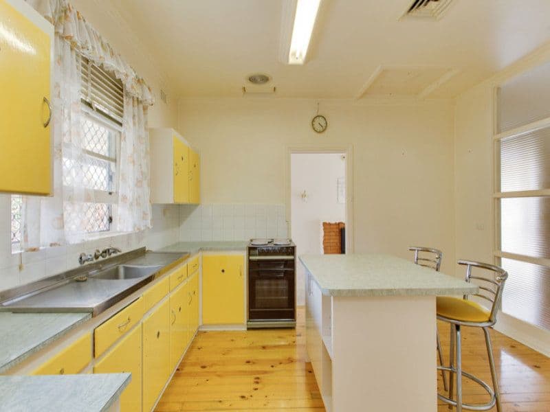 14 Windsor Avenue, Clearview SA 5085, Clearview - Thumbnail 4