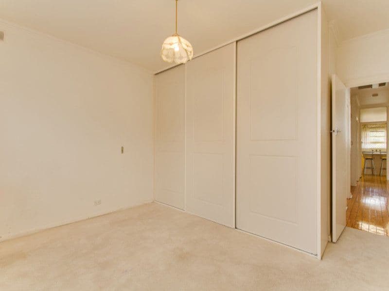 14 Windsor Avenue, Clearview SA 5085, Clearview - Thumbnail 8