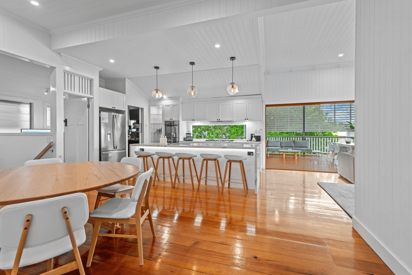 42 Willmington Street, Wooloowin QLD 4030, Wooloowin - Thumbnail 4