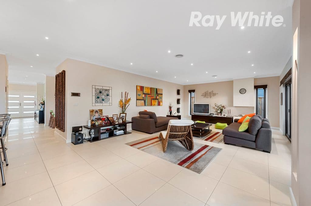 2 Euroa Street, Epping VIC 3076, Epping - Thumbnail 3