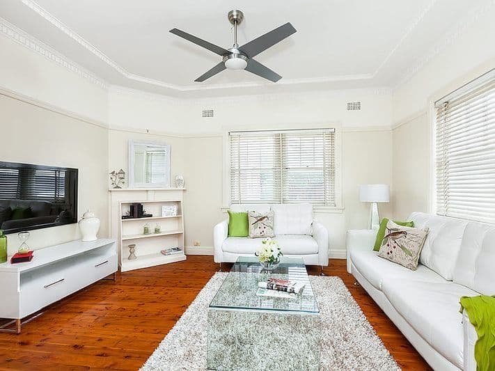 10/8 Loftus Crescent, Homebush - Image 1