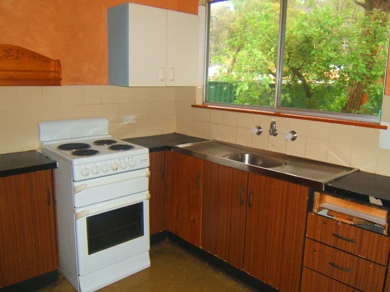 4 Collareen Street, ETTALONG BEACH NSW 2257, Ettalong Beach - Thumbnail 2