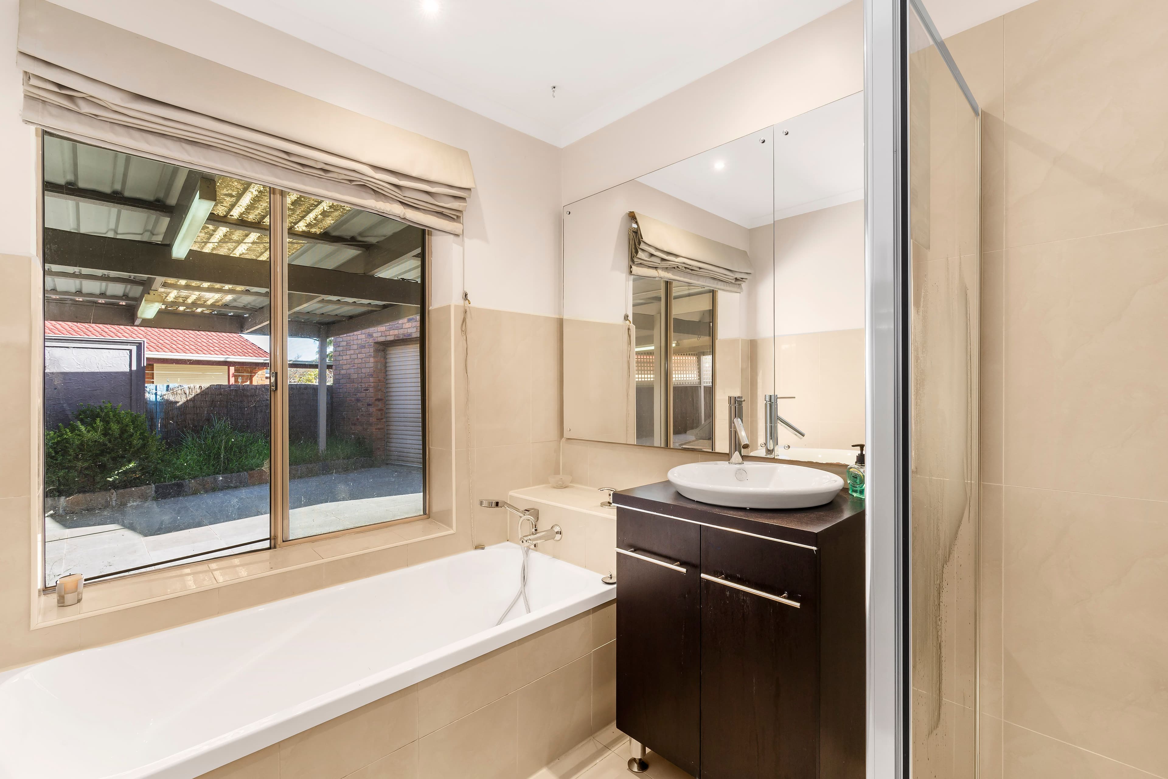 16 Scullin Court, Mill Park VIC 3082, Mill Park - Thumbnail 6