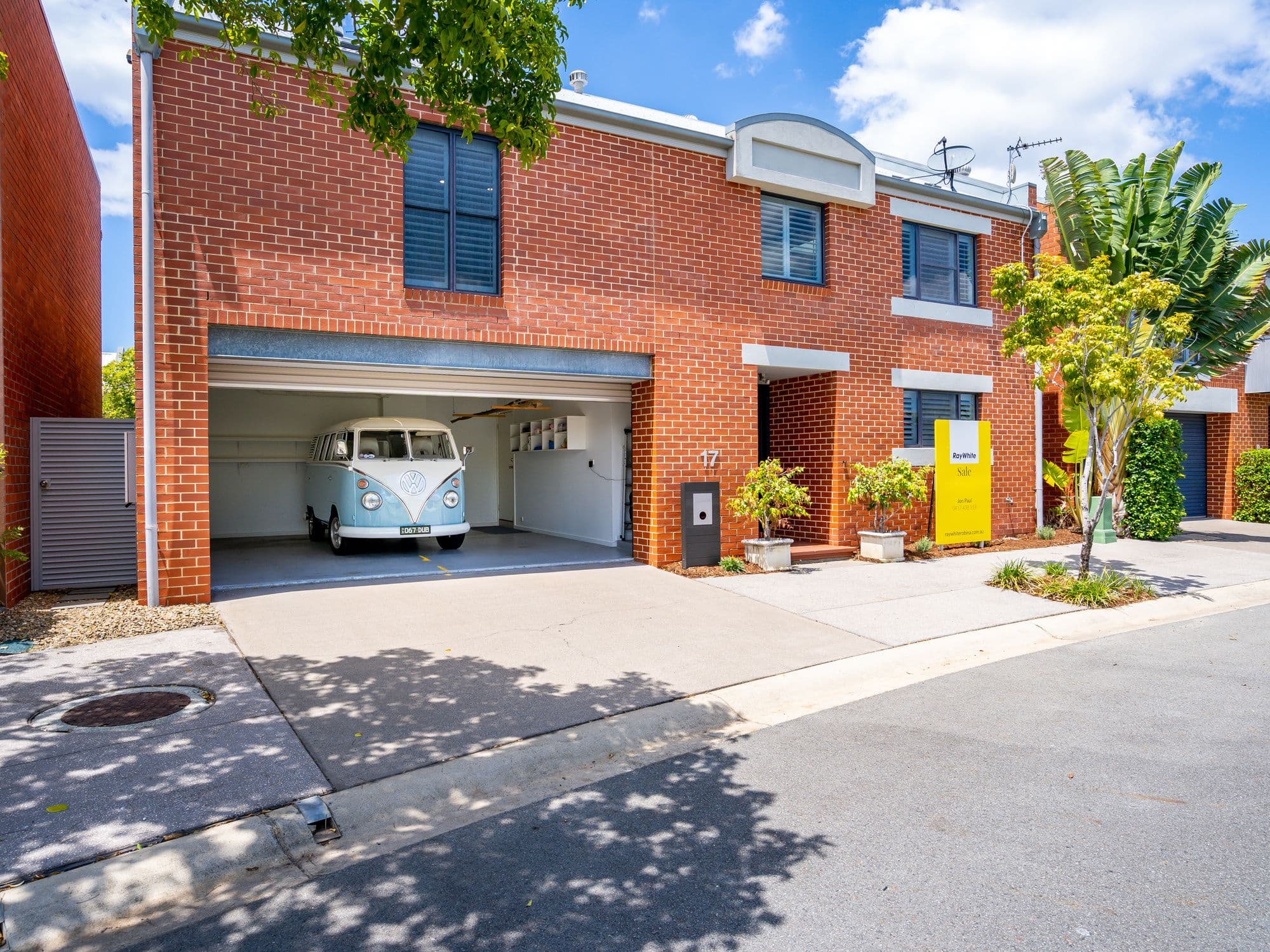 17 Shorehaven Place, Varsity Lakes QLD 4227, Varsity Lakes - Thumbnail 2
