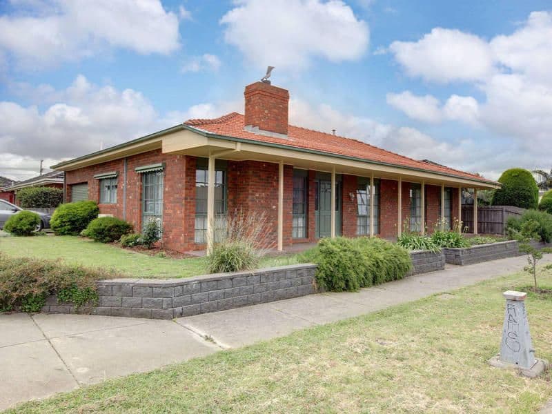 2 Emery Court, Altona - Image 1