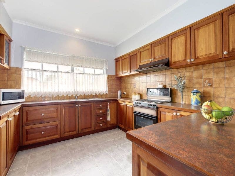 2 Emery Court, Altona - Thumbnail 4